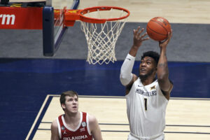Derek Culver feels going pro while not maintaining college eligibility was the right move